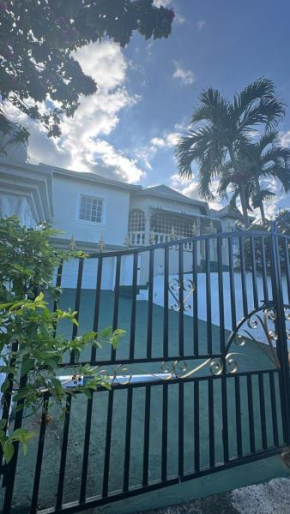 Melrose Estate